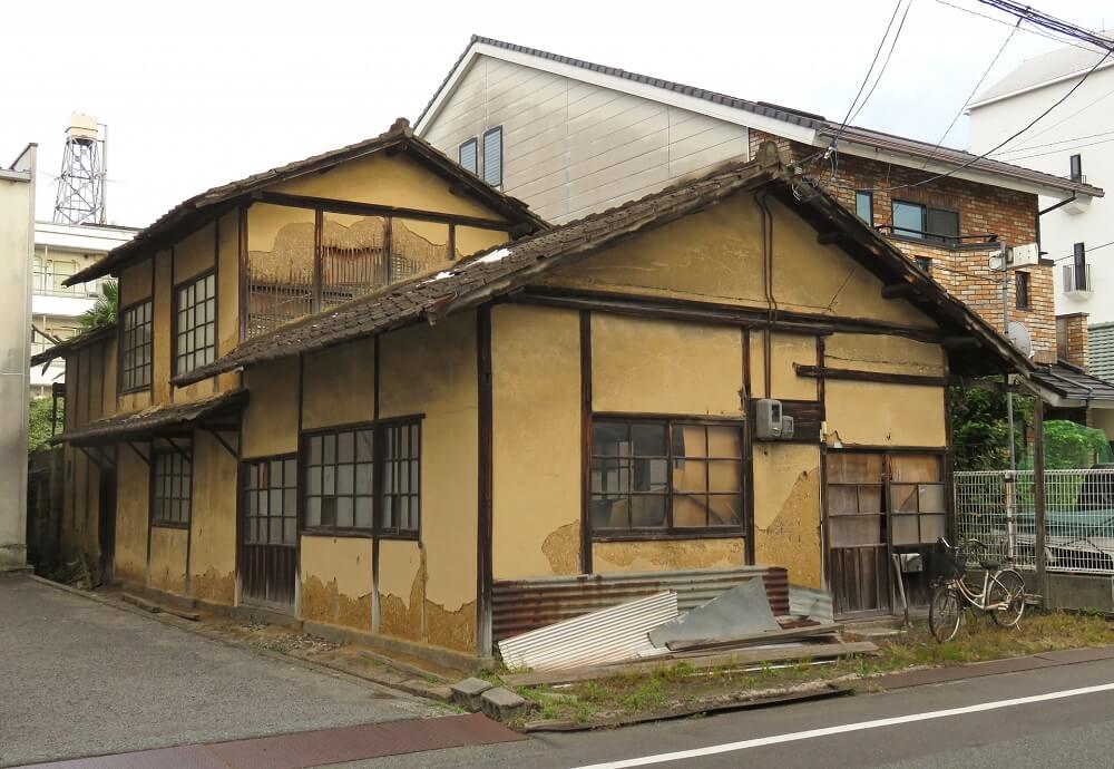 ボロ家