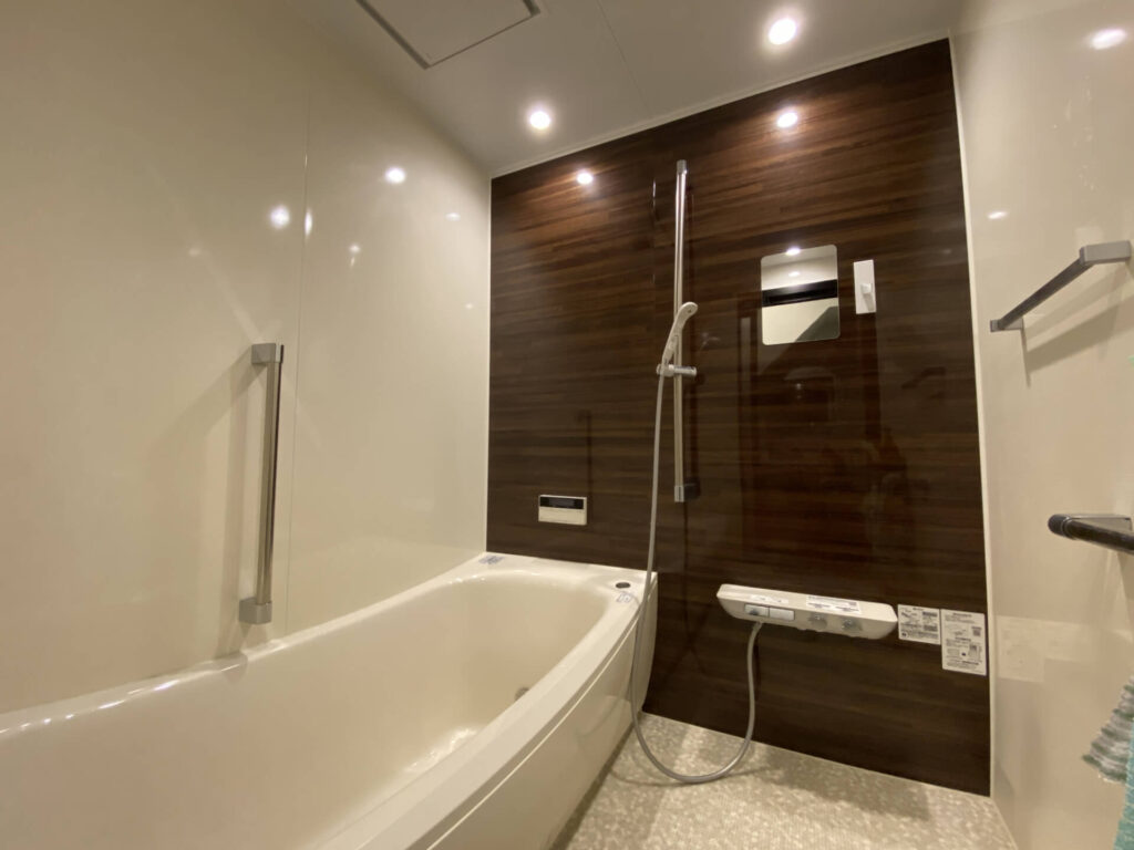 ユニットバス価格（工事費込み）の相場を解説！信頼できる業者の見つけ方とは